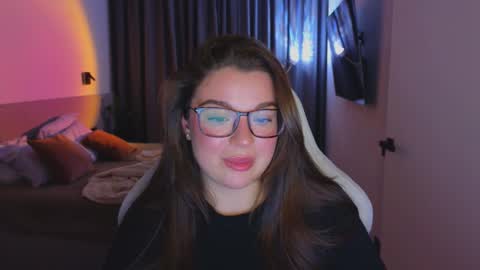 Ariana online show from October 2025 09:04:02 PM