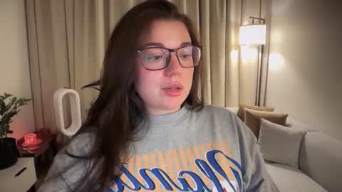 Snapshot of tutti_frutti_ chatting on July 2026 06:47:01 PM Ariana online show from July 2026 06:47:01 PM
