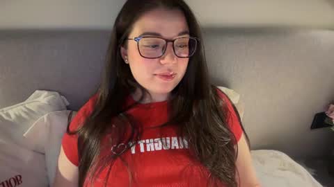 Snapshot of tutti_frutti_ chatting on July 2026 06:46:01 PM Ariana online show from July 2026 06:46:01 PM
