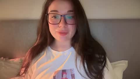Snapshot of tutti_frutti_ chatting on July 2026 08:12:02 PM Ariana online show from July 2026 08:12:02 PM