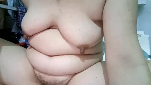 Snapshot of tuylip_sex chatting on May 2026 02:10:01 PM tuylip_sex online show from May 2026 02:10:01 PM