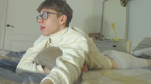 Snapshot of tuz94 chatting on January 2025 06:15:01 PM Dan online show from January 2025 06:15:01 PM