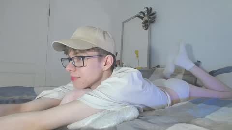 Snapshot of tuz94 chatting on January 2025 05:09:01 PM Dan online show from January 2025 05:09:01 PM