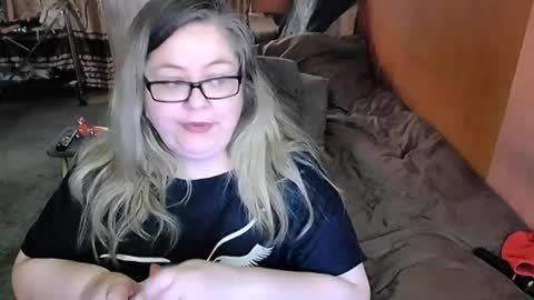 Lana online show from February 2025 05:25:01 AM