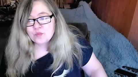 Lana online show from March 2025 08:54:01 PM