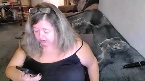 Lana online show from January 2026 02:13:01 AM