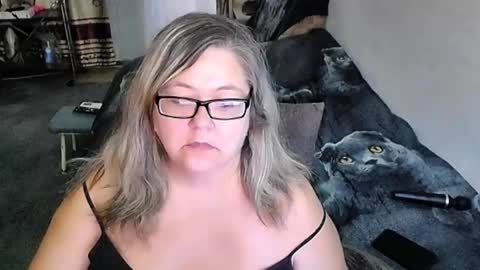 Lana online show from January 2026 07:25:02 AM