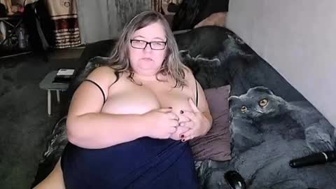 Lana online show from February 2026 11:25:02 PM