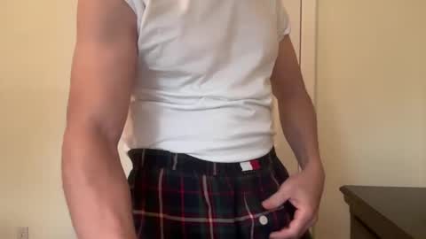 Snapshot of tw4_5 chatting on January 2025 03:00:02 PM tw4_5 online show from January 2025 03:00:02 PM