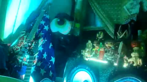 twe4kseeker online show from September 2025 03:52:01 AM