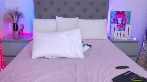 Hallie online show from March 2025 07:51:02 AM