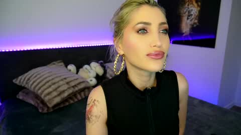 MayCarrey online show from February 2025 08:59:02 PM