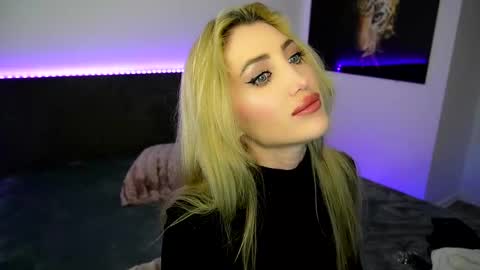 MayCarrey online show from February 2025 01:30:02 AM