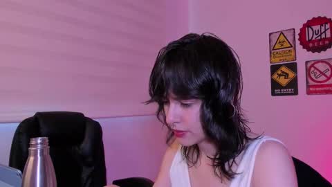 Eve  Lili online show from February 2026 10:17:02 PM