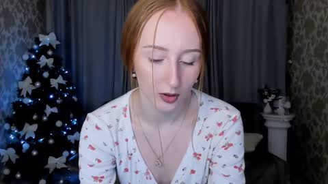 twilightserenade online show from December 2025 07:42:02 PM