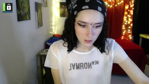 TwinFlamesXX online show from January 2025 03:58:01 AM