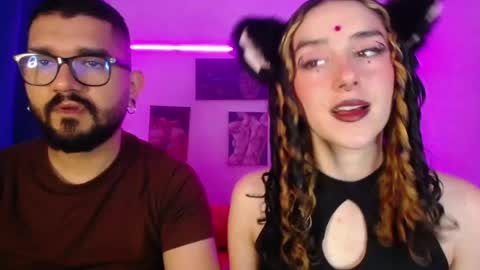 TwinFlamesXX online show from September 2025 02:18:01 PM