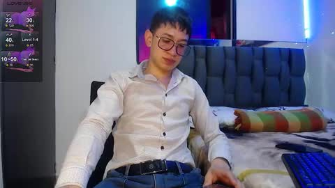 Snapshot of twink_daren chatting on February 2025 05:31:01 PM Mr Daren online show from February 2025 05:31:01 PM