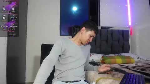 Snapshot of twink_daren chatting on February 2025 05:36:02 PM Mr Daren online show from February 2025 05:36:02 PM