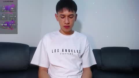 Snapshot of twink_daren chatting on March 2025 06:12:01 PM Mr Daren online show from March 2025 06:12:01 PM