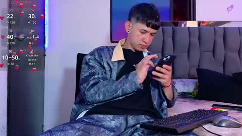 Snapshot of twink_daren chatting on September 2025 04:39:01 PM Mr Daren online show from September 2025 04:39:01 PM