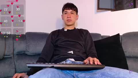 Snapshot of twink_daren chatting on October 2025 05:31:01 PM Mr Daren online show from October 2025 05:31:01 PM