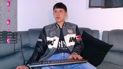 Snapshot of twink_daren chatting on November 2025 07:13:02 PM Mr Daren online show from November 2025 07:13:02 PM