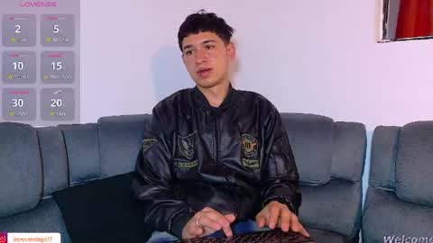 Mr Daren online show from May 2026 06:17:02 PM
