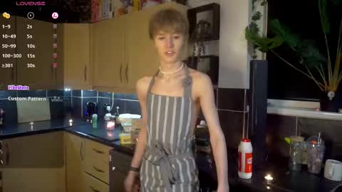 Ben online show from September 2025 09:38:01 PM