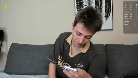 Snapshot of twinkguy_slim chatting on September 2025 04:29:02 PM Viego Pattel online show from September 2025 04:29:02 PM