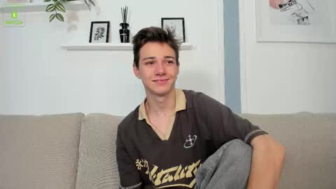 Snapshot of twinkguy_slim chatting on September 2025 04:30:01 PM Viego Pattel online show from September 2025 04:30:01 PM