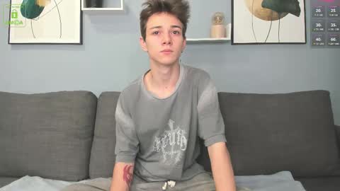 Snapshot of twinkguy_slim chatting on September 2025 11:13:02 AM Viego Pattel online show from September 2025 11:13:02 AM