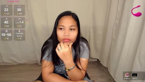 Snapshot of twinkle_purplemelon chatting on February 2026 12:39:02 AM twinkle_purplemelon online show from February 2026 12:39:02 AM