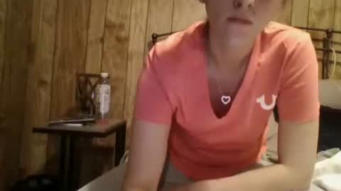 twizzler_twizzle online show from January 2026 12:04:01 AM