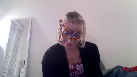 twoboobsonepenis online show from June 2026 12:16:01 AM