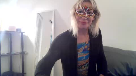 twoboobsonepenis online show from June 2026 11:27:02 PM