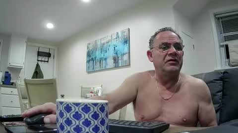 Twopeopleinlove online show from January 2026 10:42:02 AM