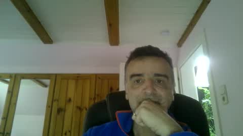 twoperes online show from May 2026 02:35:01 PM