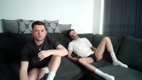 Snapshot of twotwinkhusbands chatting on June 2026 07:20:01 PM RyanRowan online show from June 2026 07:20:01 PM