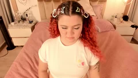 Twiggy online show from March 2025 02:30:02 AM