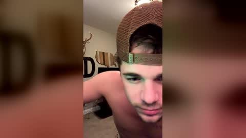 Snapshot of ty_lerlog chatting on May 2026 05:37:02 AM ty_lerlog online show from May 2026 05:37:02 AM