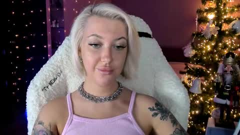 Miley online show from December 2024 03:38:02 PM