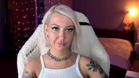 Miley online show from February 2025 03:06:01 PM