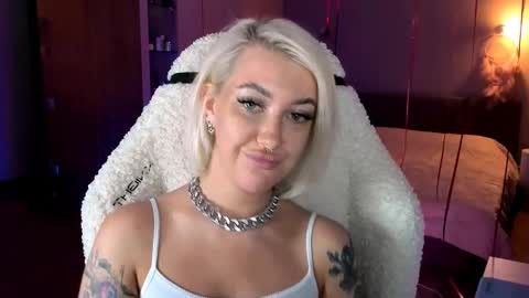 Miley online show from March 2025 06:11:01 PM