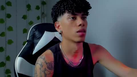 Snapshot of tyler_garcia_ chatting on February 2025 05:52:01 AM Tyler Garcia online show from February 2025 05:52:01 AM