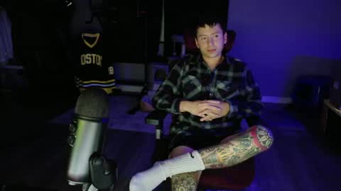 Snapshot of tylernextdoor chatting on May 2026 01:22:01 AM Tyler online show from May 2026 01:22:01 AM