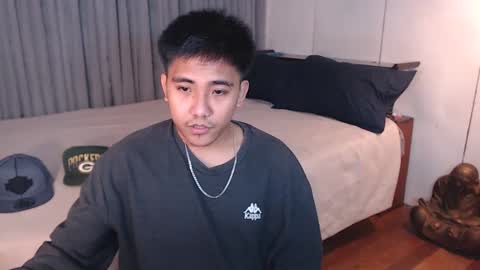 Snapshot of tylerwatson22 chatting on December 2024 02:12:01 AM tyler online show from December 2024 02:12:01 AM