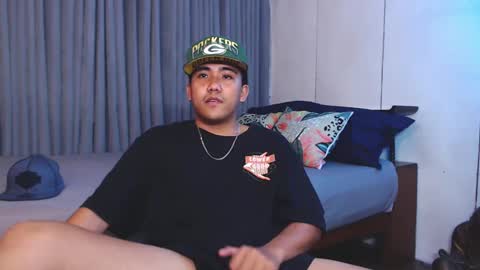 Snapshot of tylerwatson22 chatting on December 2024 09:02:02 AM tyler online show from December 2024 09:02:02 AM