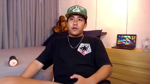 Snapshot of tylerwatson22 chatting on January 2025 06:45:02 AM tyler online show from January 2025 06:45:02 AM