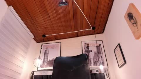       online show from September 2025 02:59:01 AM